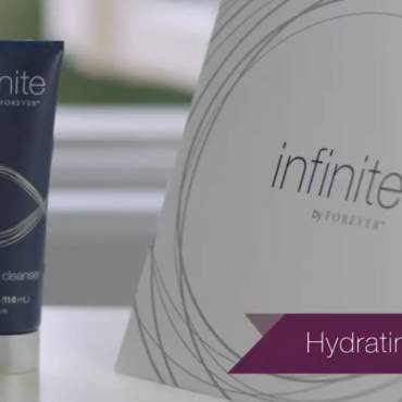 Infinite by Forever™ hydrating cleanser